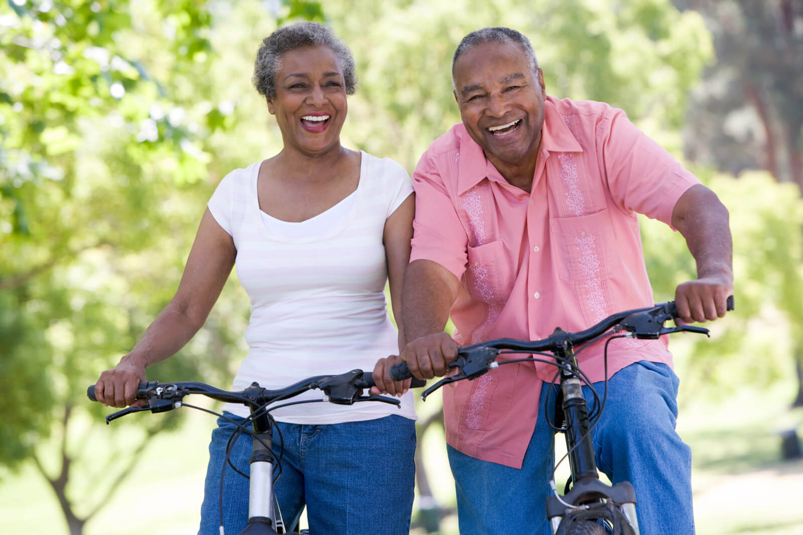 retired couple bike ride